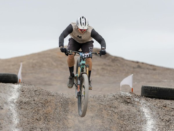 Come la dieta vegana può influenzare le performance sportive?